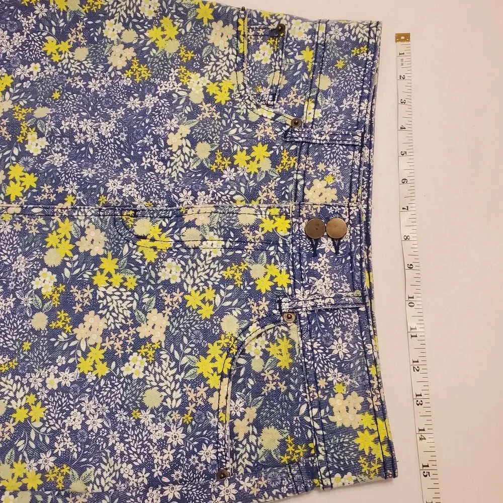 Laura Ashley & UO URBAN OUTFITTERS Denim Blue Floral Mini Jean Skirt Medium